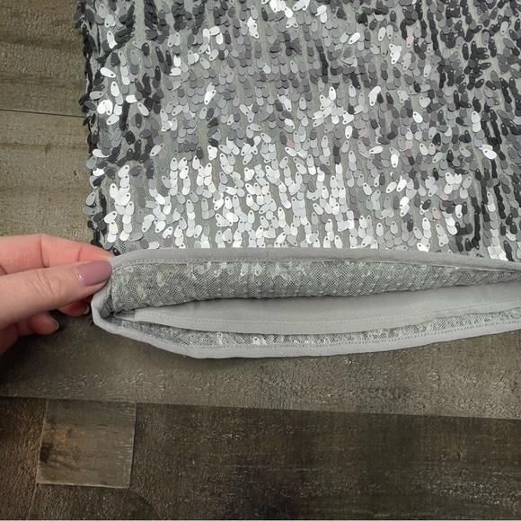 Ann Taylor Shimmery Top size XS - Picture 2 of 10